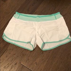LULULEMON Speed Shorts